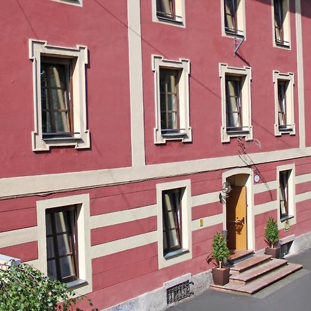 Pension Stoi Budget Guesthouse Innsbruck Esterno foto
