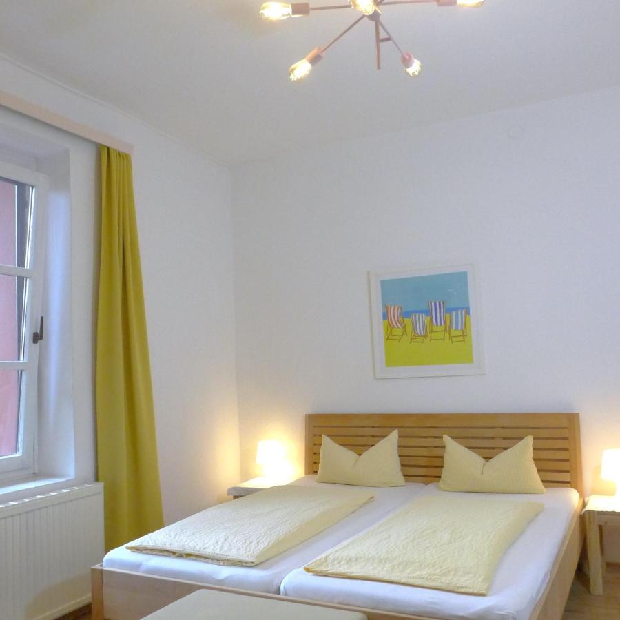 Pension Stoi Budget Guesthouse Innsbruck Esterno foto