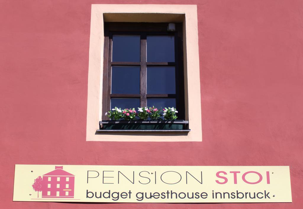 Pension Stoi Budget Guesthouse Innsbruck Esterno foto