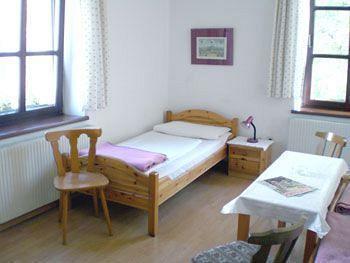 Pension Stoi Budget Guesthouse Innsbruck Esterno foto